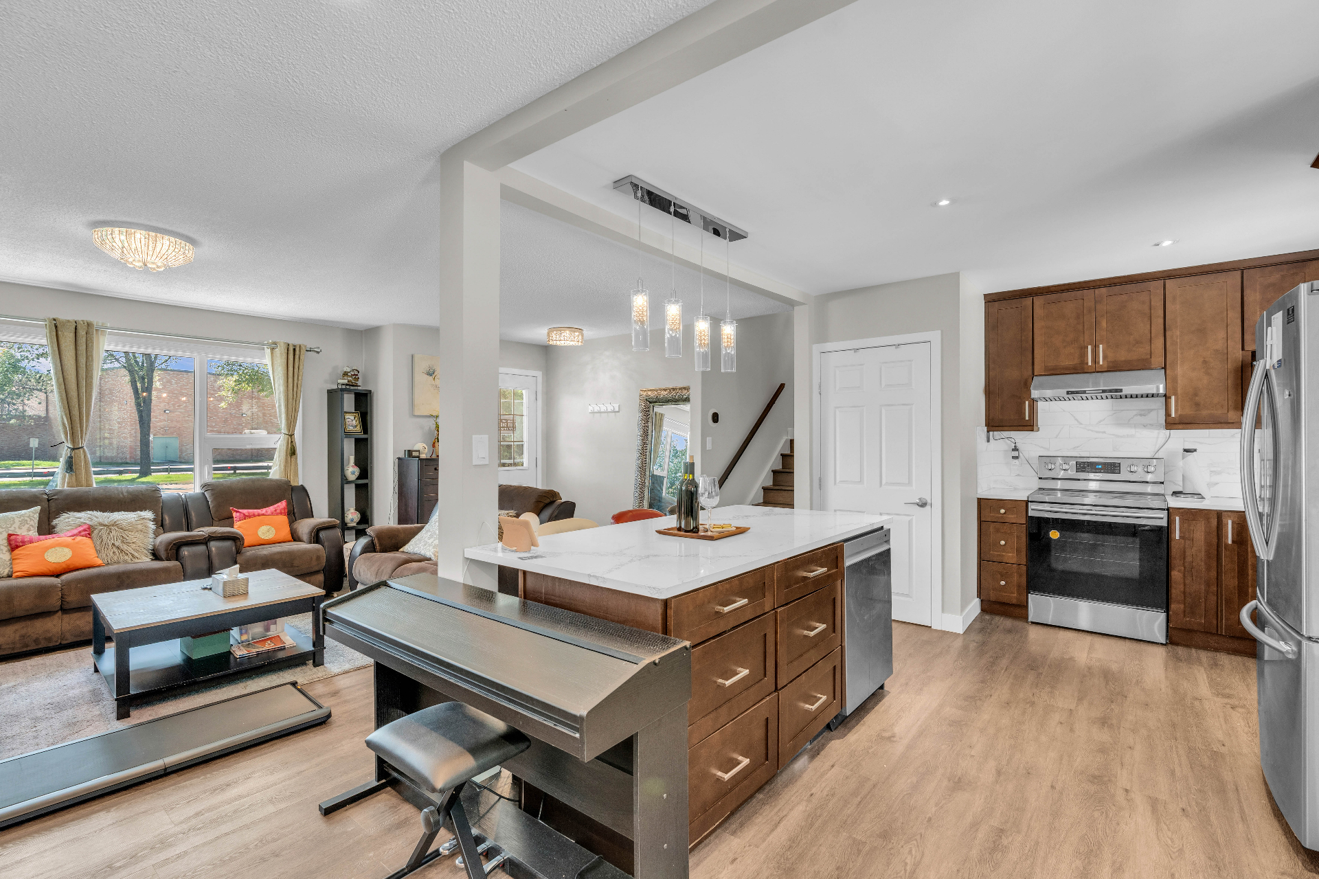 ✨萨斯卡通四卧两卫学区好房出租✨ - 6